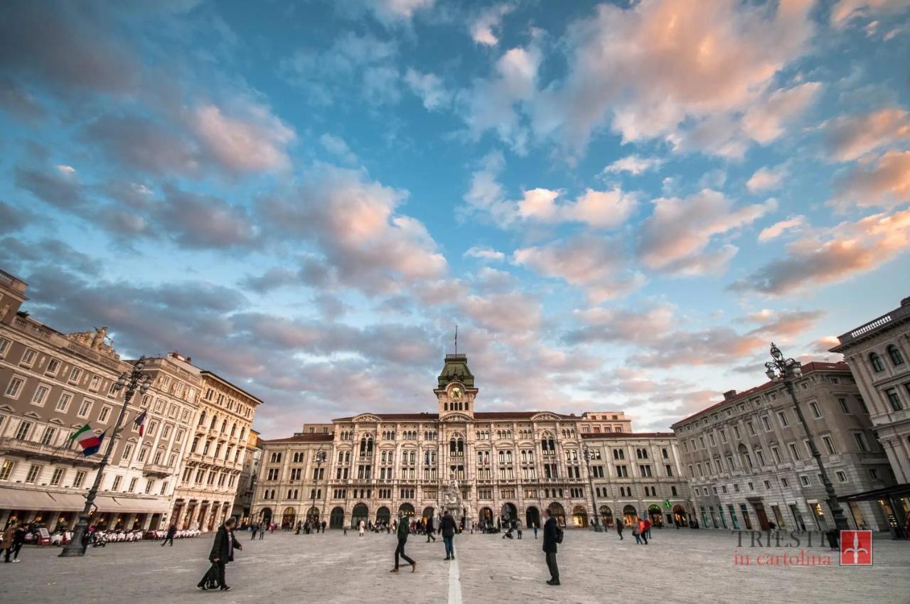 Rifugio Hemingway, Trieste Centro Con Parcheggio Екстер'єр фото